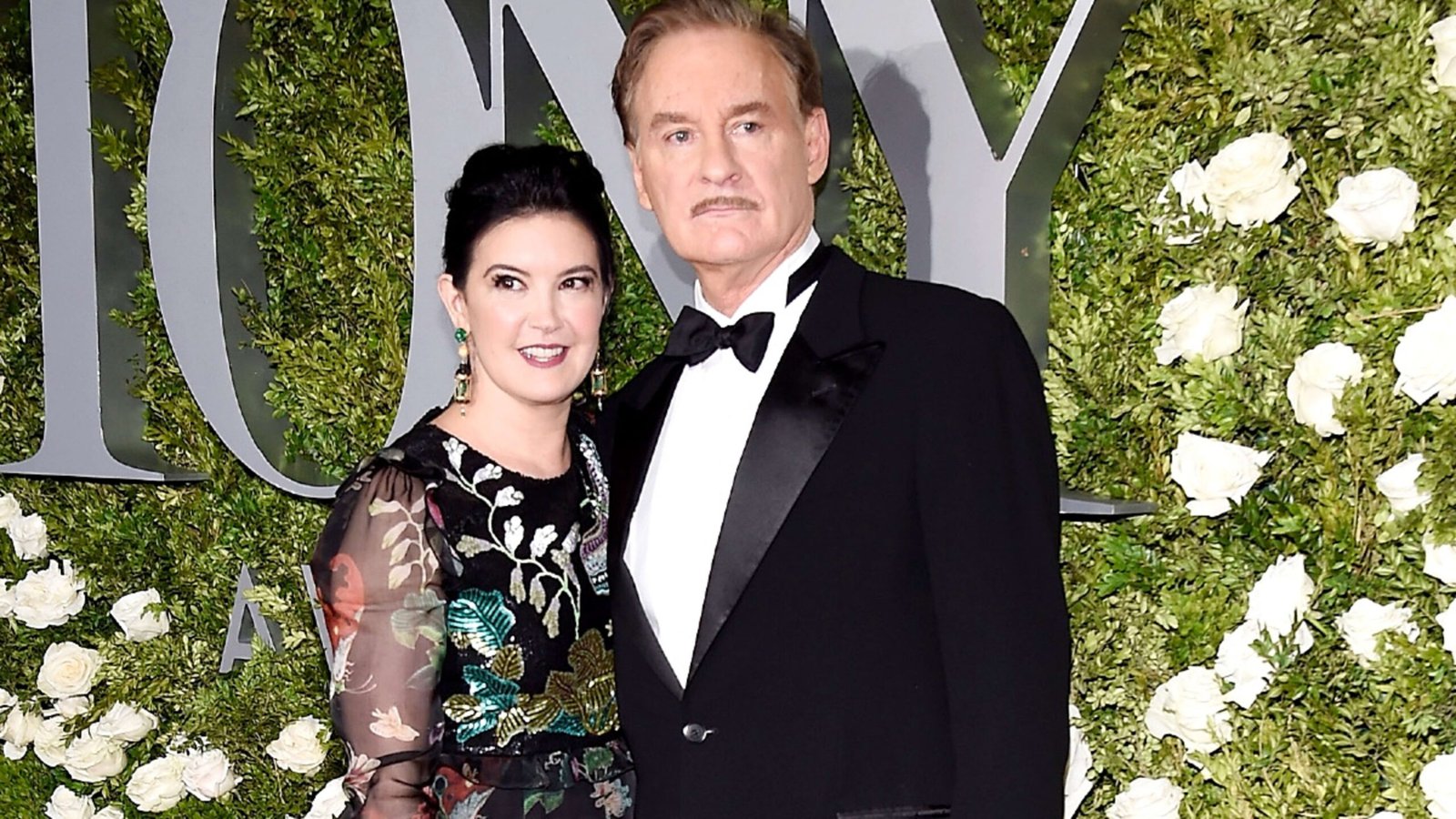 Phoebe Cates Net Worth in 2026